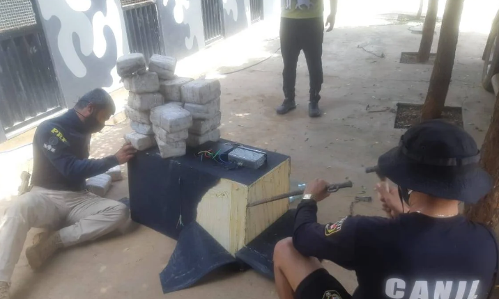 Homem é preso com quase 35kg de maconha escondidos em som de carro em Picos